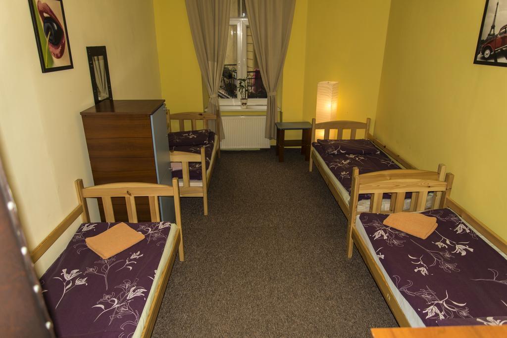 Hostel Yellow كراكوفيا الغرفة الصورة