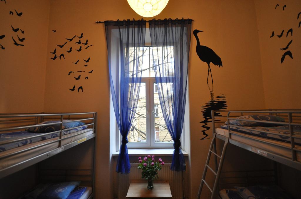 Hostel Yellow كراكوفيا المظهر الخارجي الصورة